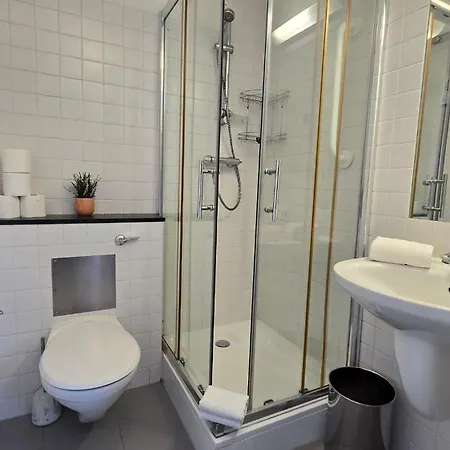 Appartamento Charming Newly Renovated 2 Bed With Free Parking Galway