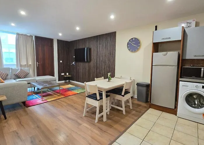 Charming Newly Renovated 2 Bed With Free Parking * Galway