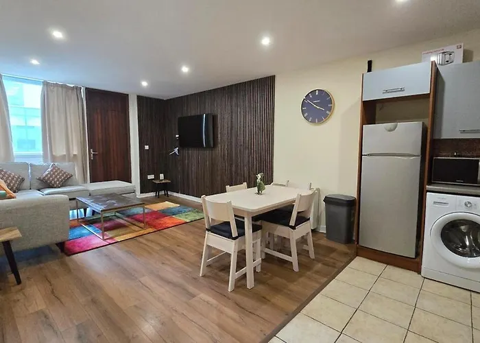 Apartament Charming Newly Renovated 2 Bed With Free Parking Galway